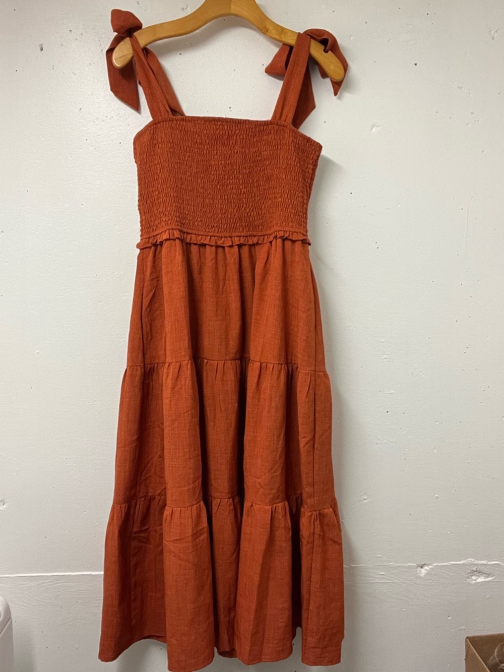 Listicle Rust Smocked Tie-Strap Tiered Dress Size L